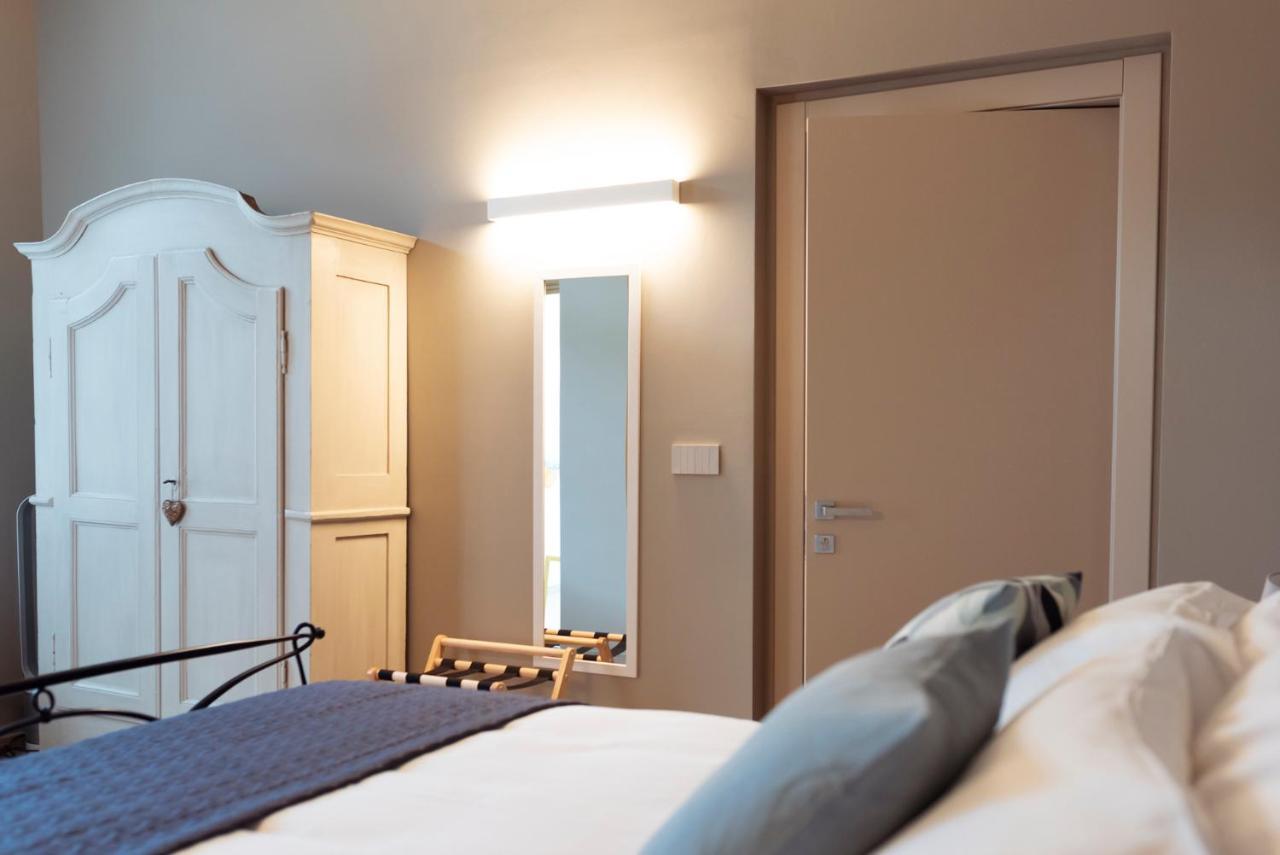 Interno 6 Guest House Кунео Экстерьер фото