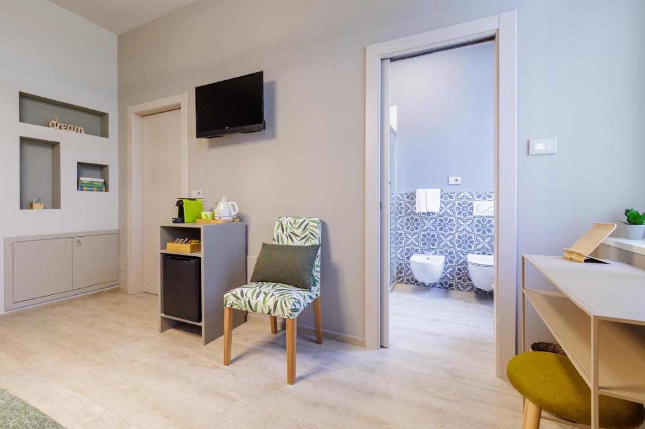 Interno 6 Guest House Кунео Экстерьер фото